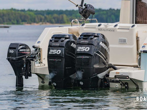 Quicksilver 905 Pilothouse