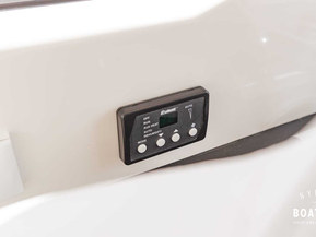 Quicksilver 905 Pilothouse