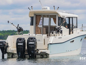 Quicksilver 905 Pilothouse
