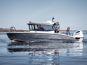 Silver SeaHawk Cabin