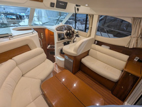 Jeanneau Prestige 32 Fly