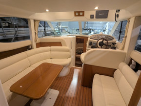 Jeanneau Prestige 32 Fly