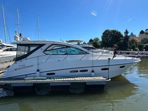 Sealine SC 38