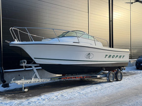 Bayliner 2052 Trophy