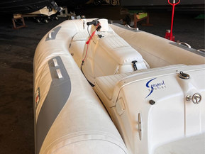 Avon 320 seasport jet