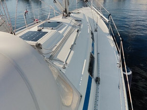 Bavaria Cruiser 37