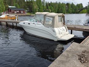 Sea Ray 240 Sundancer