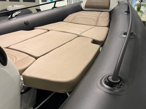 Grand Golden Line G680