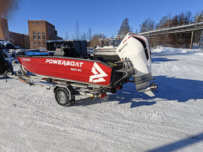 Powerboat 520