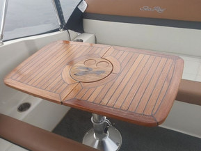 Sea Ray 265 Sundancer