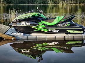 Kawasaki Ultra 310 R