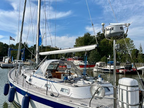 Hallberg-Rassy 45