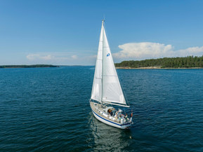 Hallberg-Rassy 45