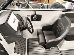 Yamarin Cross 62 VMAX