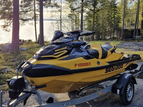 Sea-Doo RXT-XRS 300