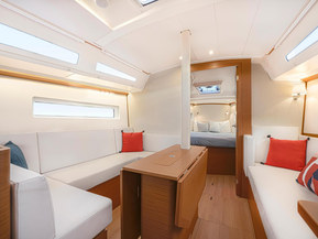 Jeanneau Sun Odyssey 380