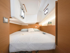 Jeanneau Sun Odyssey 380