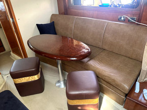 Sea Ray 395 Sundancer