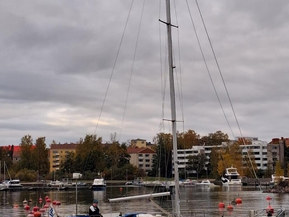 Helmsman 31
