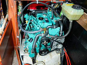 Hallberg-Rassy Muu malli