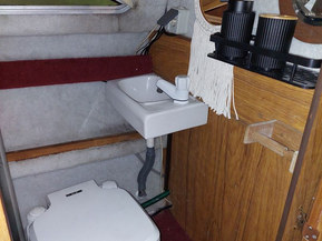 Sea Ray 21 Mid Cabin