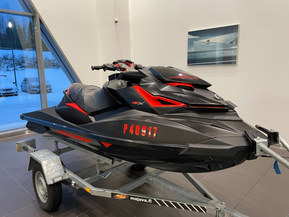 Sea-Doo RXP-XRS 300