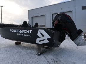 Powerboat 520