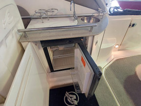 Sea Ray 325 Sundancer