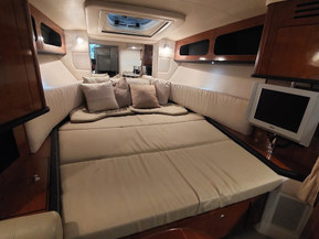 Sea Ray 325 Sundancer