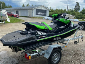 Kawasaki Ultra 310 LX-S