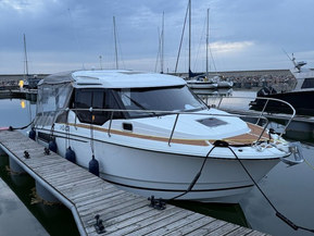 Jeanneau Merry Fisher 795