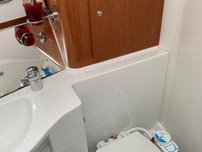 Beneteau Antares 9.80