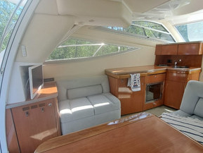 Sealine F34
