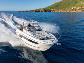 Jeanneau Cap Camarat 10.5 WA