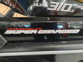 Kawasaki Ultra 310 LX-S