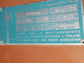 Riviera R