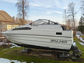 Bayliner 2155 Ciera