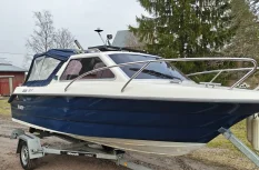 Bella 561