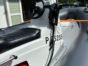 Adventurer Vesta V380