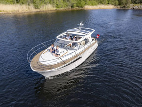 Marex 310 Sun Cruiser