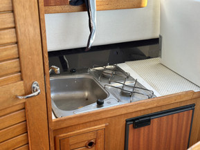 SeaStar 8000 Cruiser