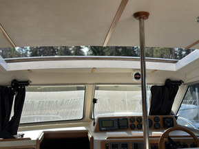 SeaStar 8000 Cruiser