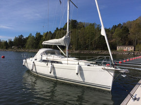 Hanse 320