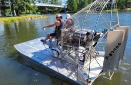 Airboat Muu malli