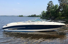 Sea Ray 230 Overnight