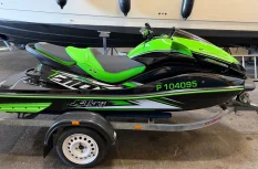 Kawasaki Ultra 310 R