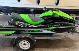 Kawasaki Ultra 310 R