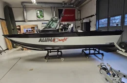 Alumacraft Competitor