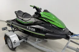 Kawasaki 160LX STX