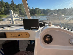 Örnvik 580 pilothouse